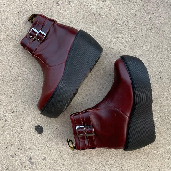Dr. Martens Caitlin platform boots Us 6 - Picture 4 of 11